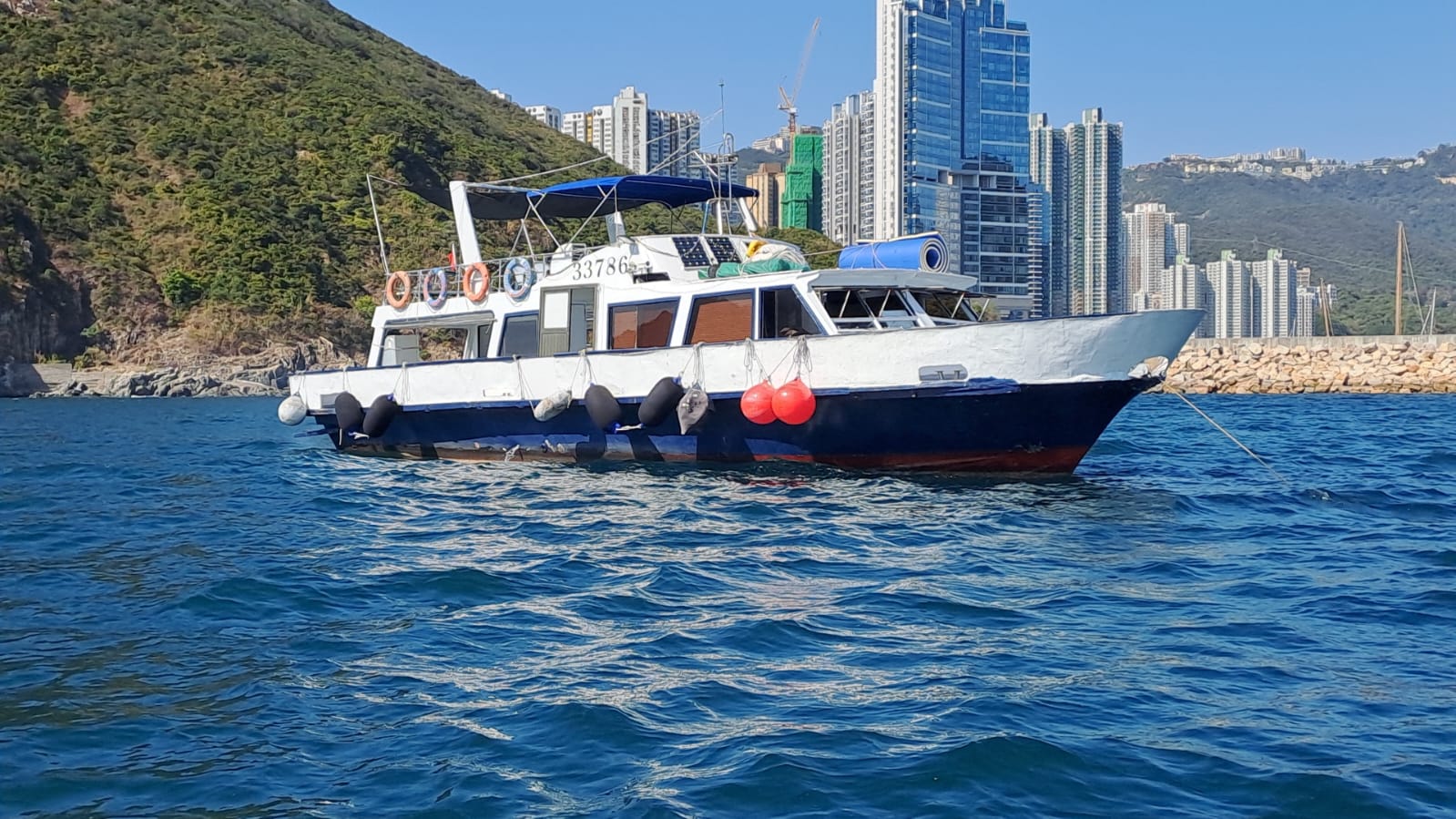 派對遊艇的鳥瞰圖
Aerial view of the party boat